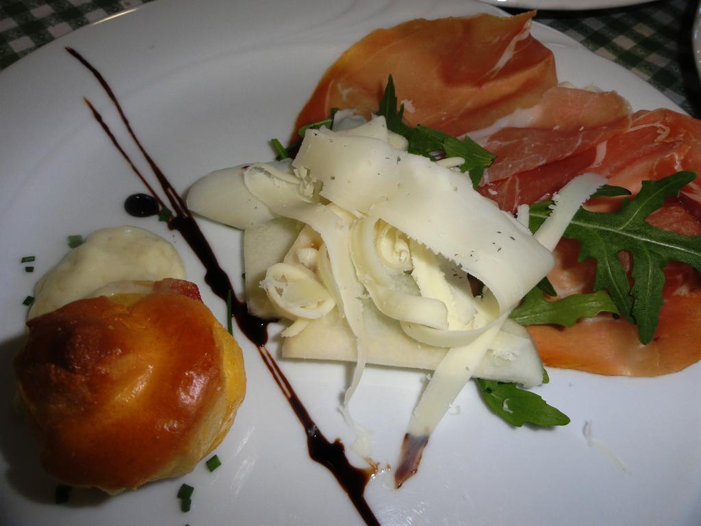Fregona Albergo Ristorante Fratte מראה חיצוני תמונה